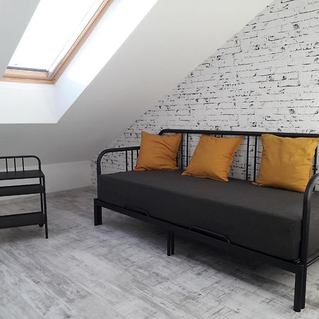 8X8 Tetoter Apartman Segedín Exteriér fotografie